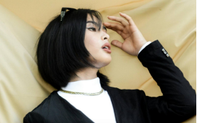 how to choose the right necklace length for your turtleneck