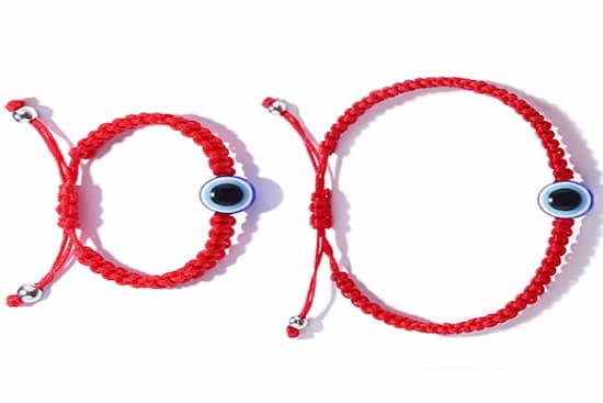 Sucanra-Armband mit verstellbaren roten Bändern