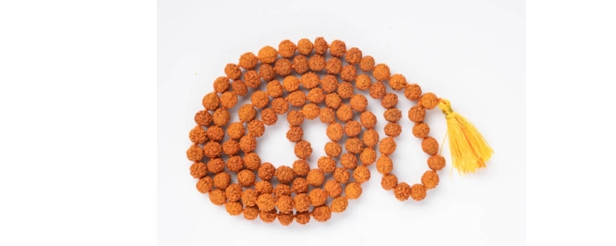 Mala‑Armband mit 108 Perlen