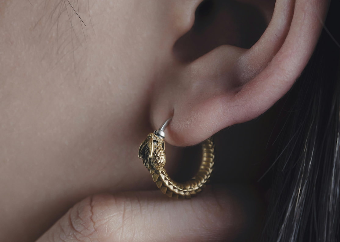 how to fix stretched ear piercing