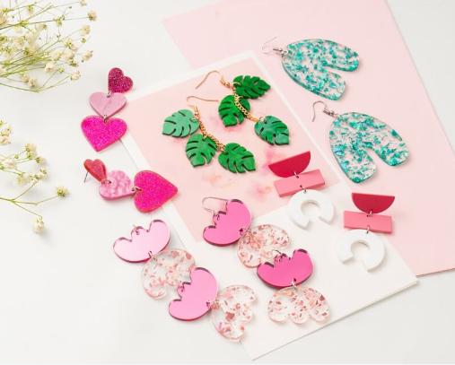 how to make acrylic earrings