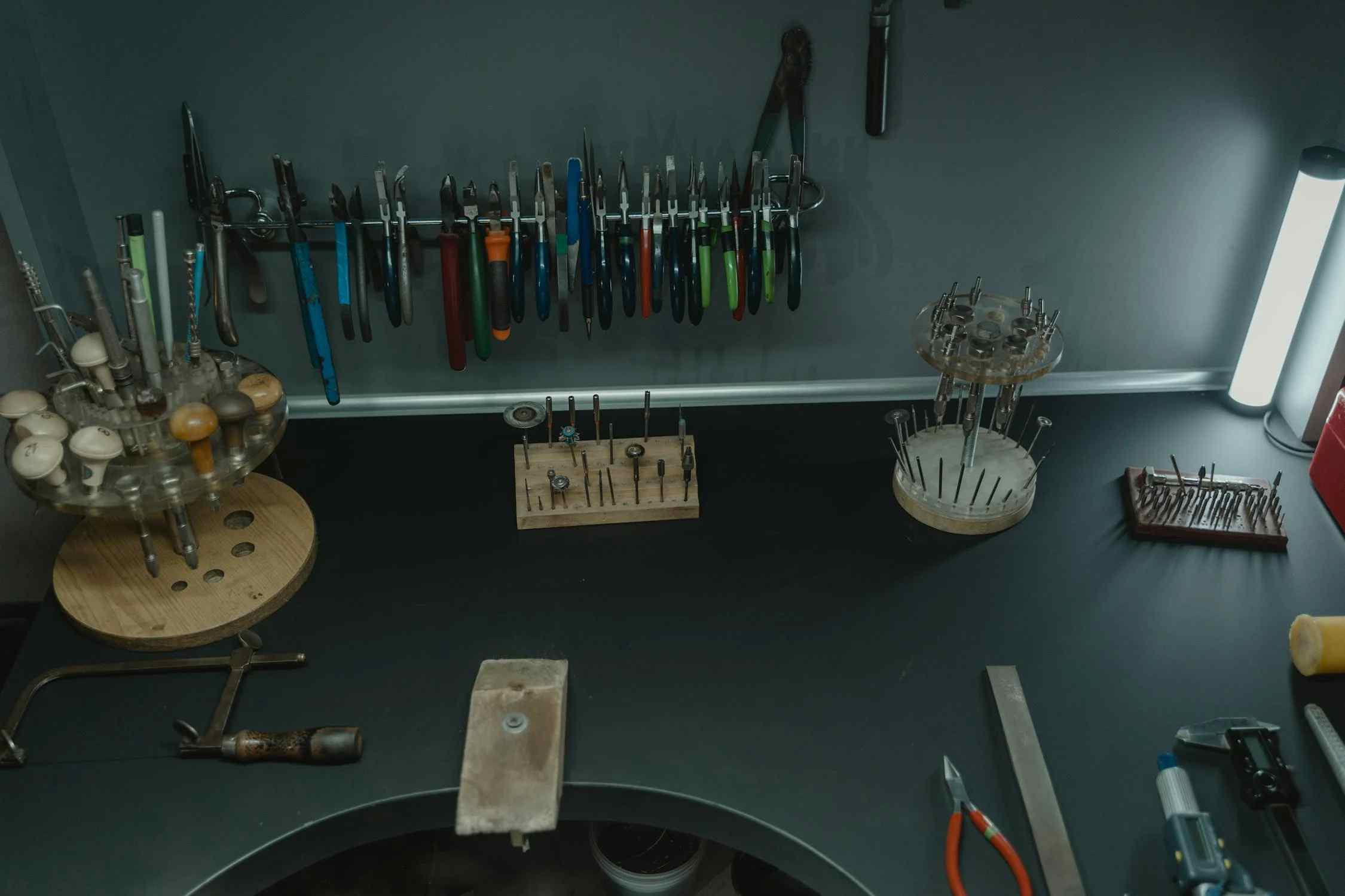 Matériaux nécessaires pour les bagues à incrustation