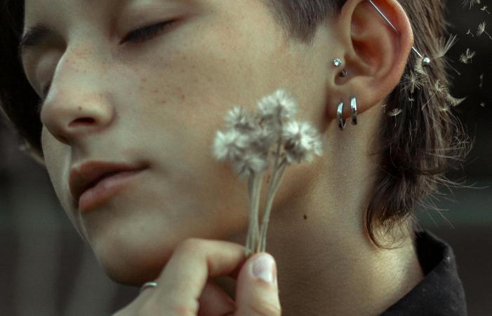 how to stack earrings