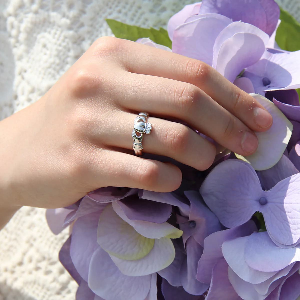 claddagh ring for relationship