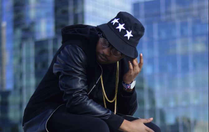 Superposition de chaînes en or