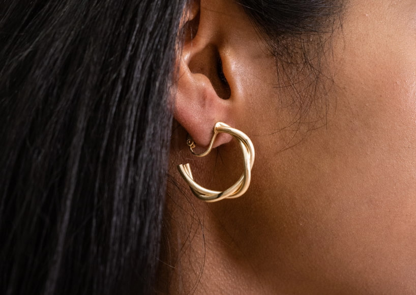 how to wear clip on earrings