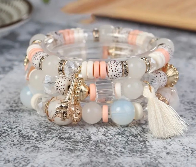 Jonc boho à pampilles et breloques