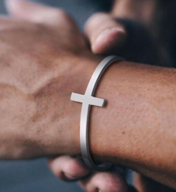 Jonc manchette minimaliste en acier inoxydable