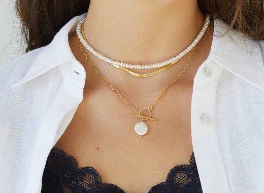 Collier à fermoir toggle