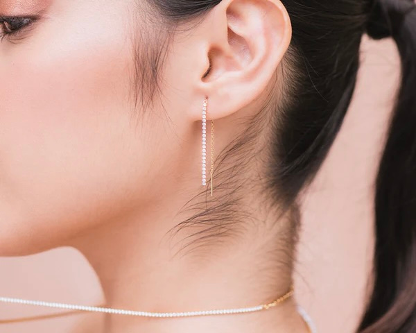 Pendiente pasante para ocasiones