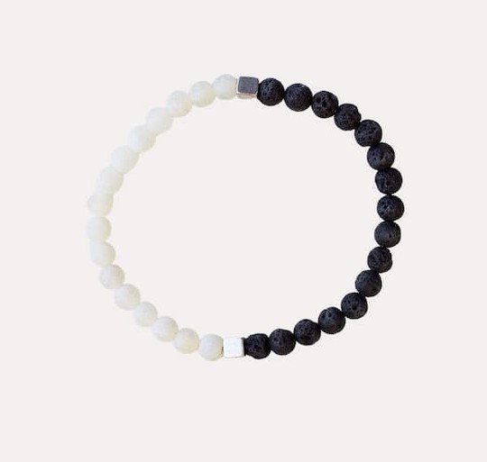 white bead bracelet meaning